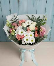 Букет цветов из:  Розы, Лизиантусы и Хризантемы в Ябедино