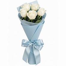 Букет 5 Белых роз Проуд в Ябедино