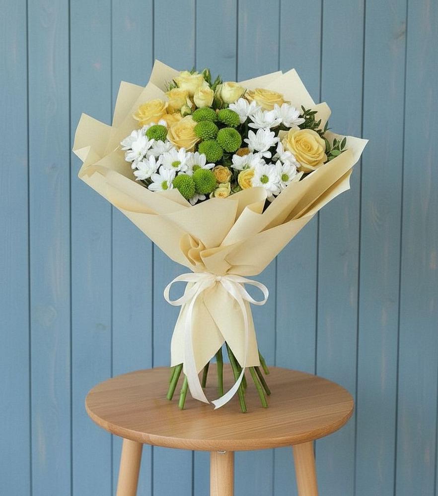 Букет цветов из: Хризантемы и Розы в Ябедино