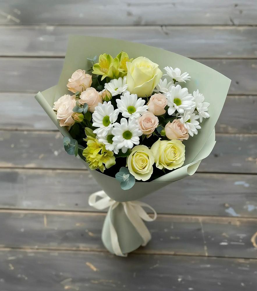 Букет цветов из: Альстромерии, Розы и Хризантемы в Ябедино