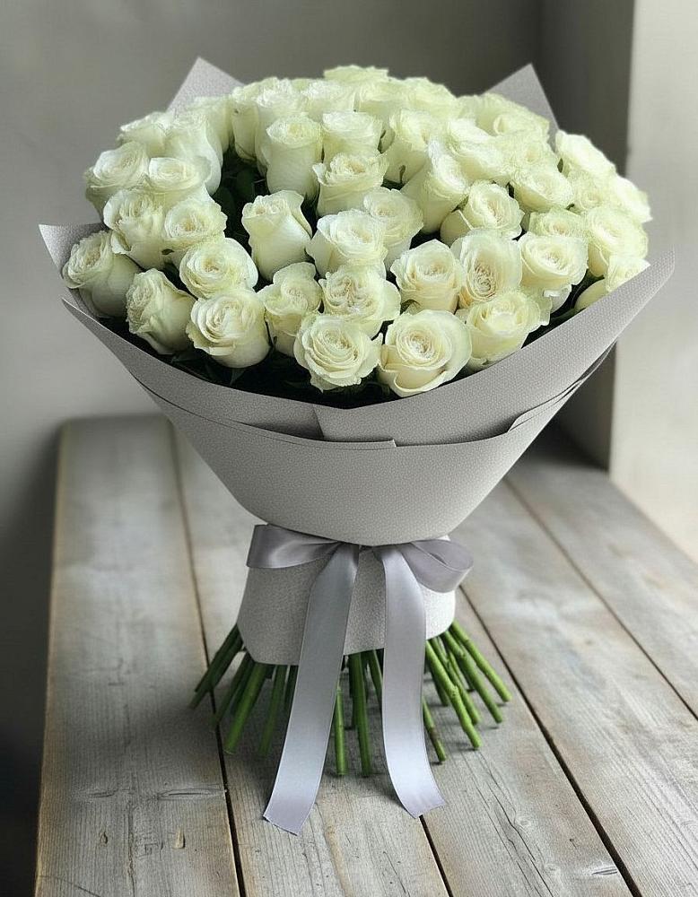 Букет 35 Белых роз в Ябедино