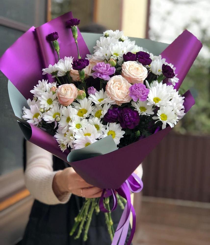 Букет цветов из: Хризантемы, Гвоздики и Розы в Ябедино