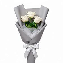 Букет 3 белые розы в Ябедино