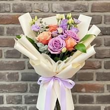 Букет цветов из:  Лизиантусы и Розы #REPLACE_PRED# Ябедино