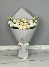 Букет цветов из:  Розы и Лизиантусы в Ябедино